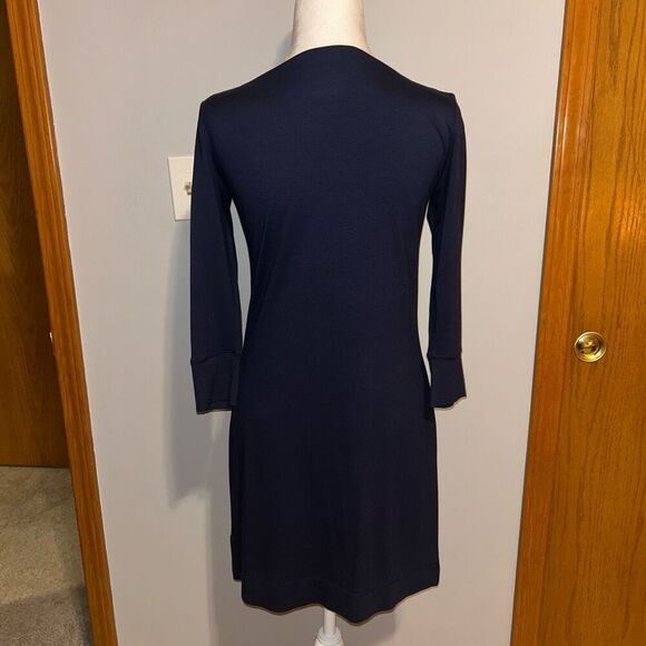 Lilly Pulitzer UPF 50+ Sophie Dress Navy Blue 3/4 sleeve gold button size XS - Picture 6 of 12